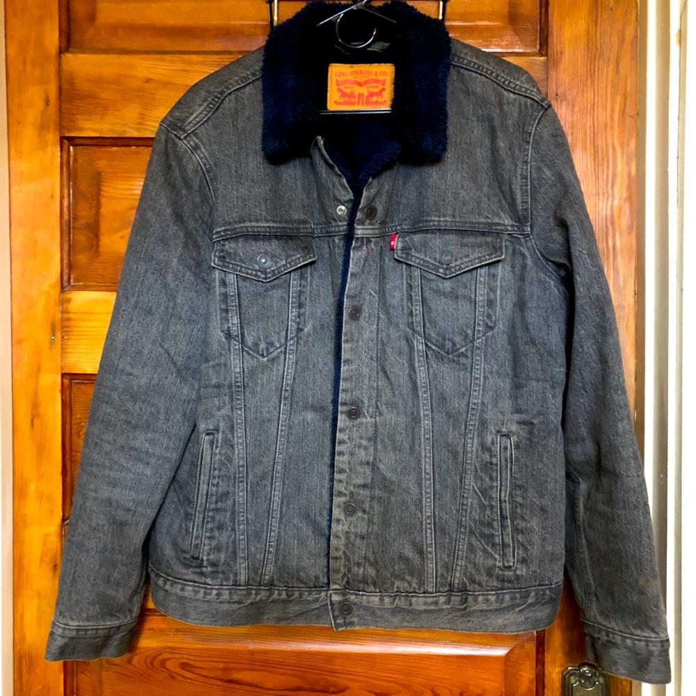 Men’s LEVI’S shearling jean jacket